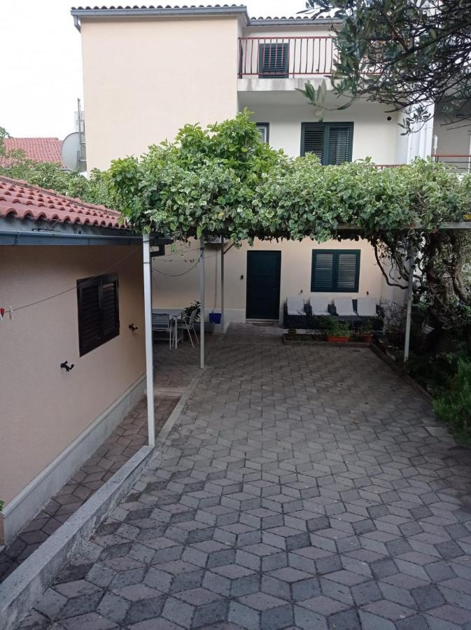 Apartments Bride'S Rock Baška Voda المظهر الخارجي الصورة